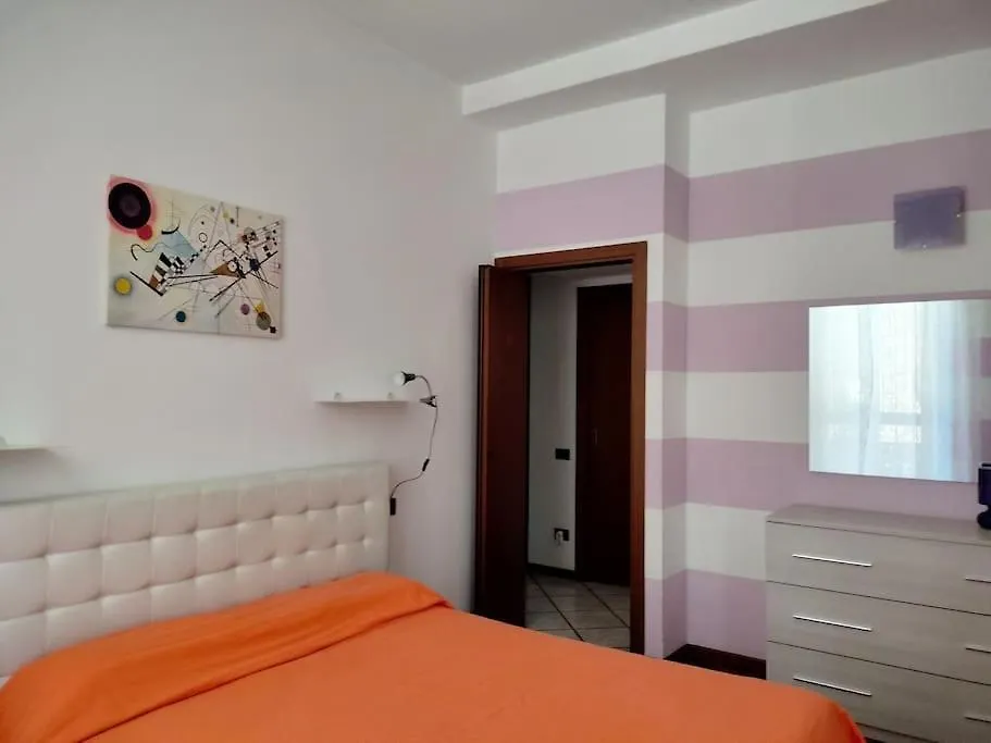 Intero Appartamento A Nord Di Milano Bresso Apartment
